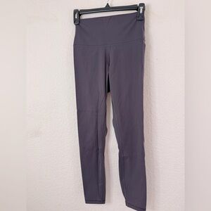 Everlane Renew High Rise Leggings‎ in purple/Gray, Small